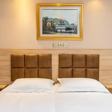 Sun Pieria Apartment *