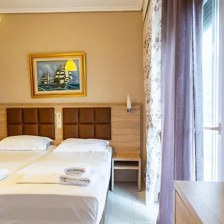 Sun Pieria Apartment